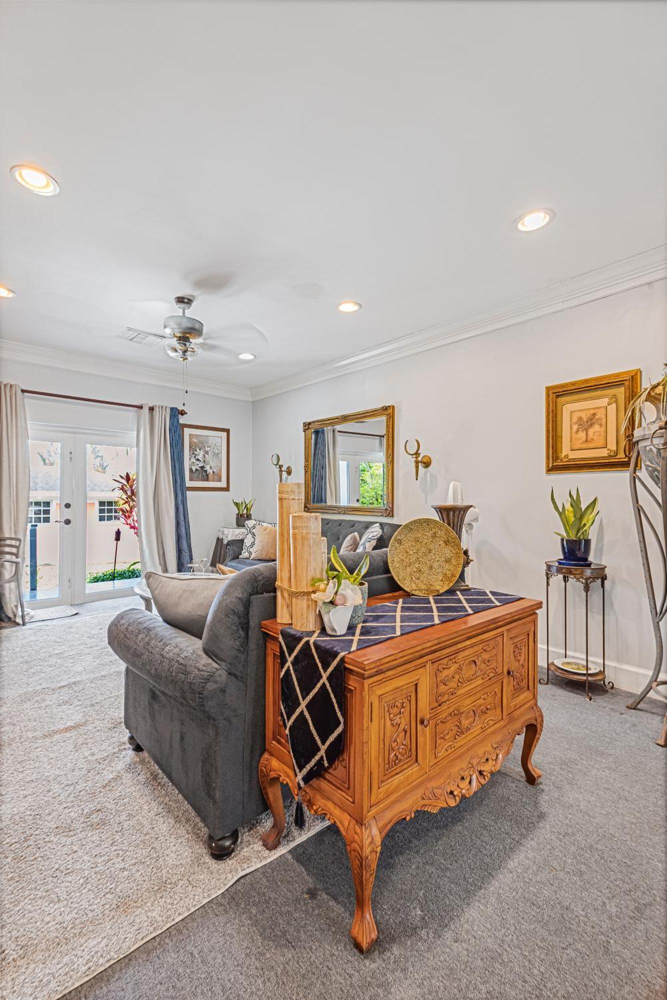 5min Walk From A Spacious In