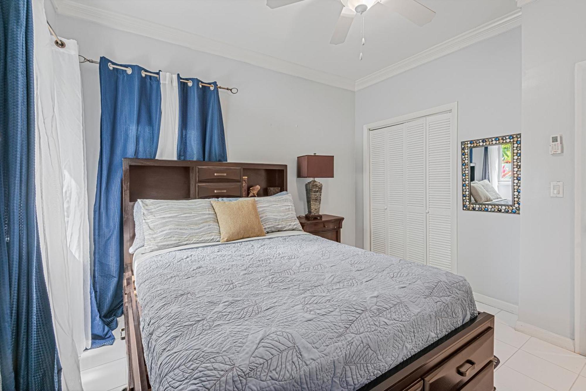 5min Walk From A Spacious In